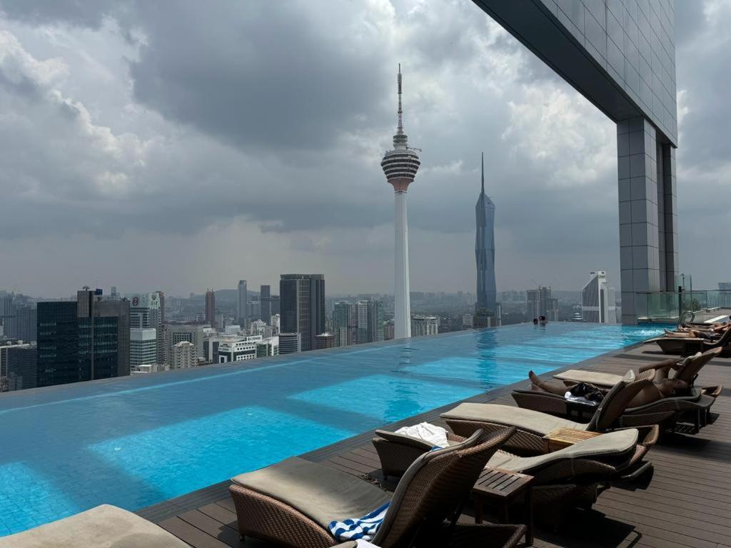The Platinum Klcc By Crystal Apartment Kuala Lumpur Luaran gambar