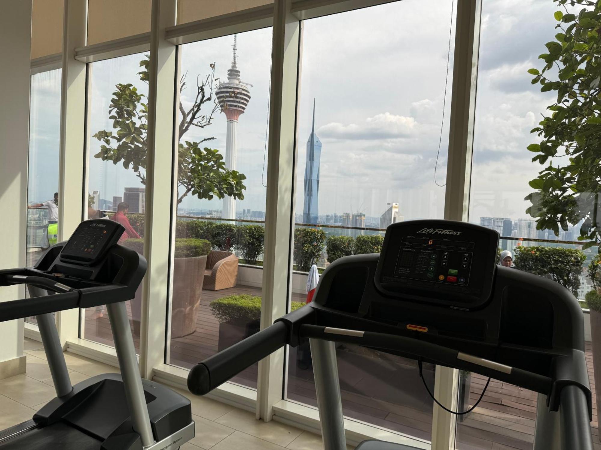 The Platinum Klcc By Crystal Apartment Kuala Lumpur Luaran gambar